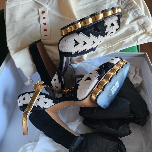 Marni Size 40 New in Box Strappy Gold Peep Toe Black and White Heels Sandals - Picture 5 of 12